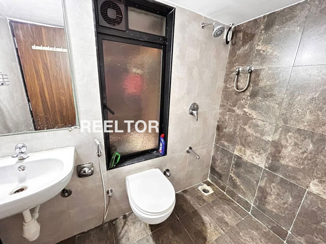 Flat For Rent In Tangling Phc Kalpa