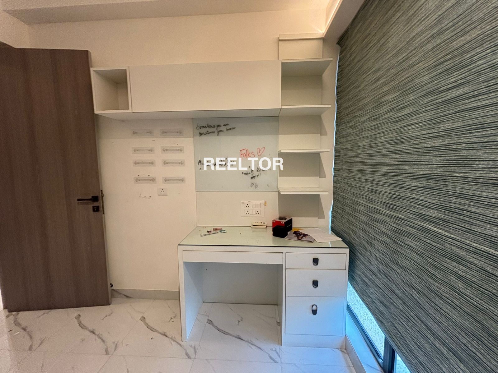 Flat For Sale In Arahatti Navalagundau