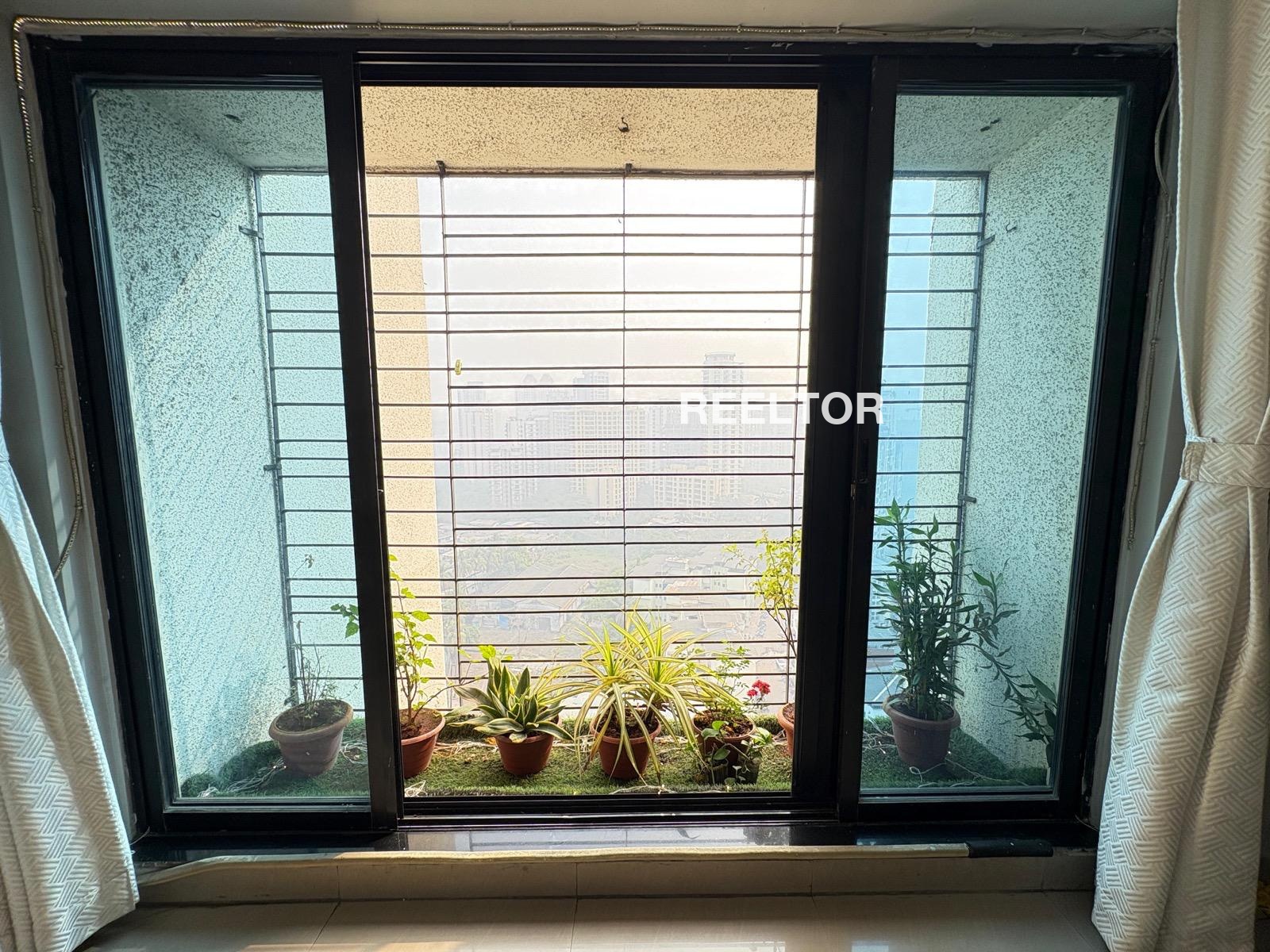 Flat For Sale In Sunwari Pawai