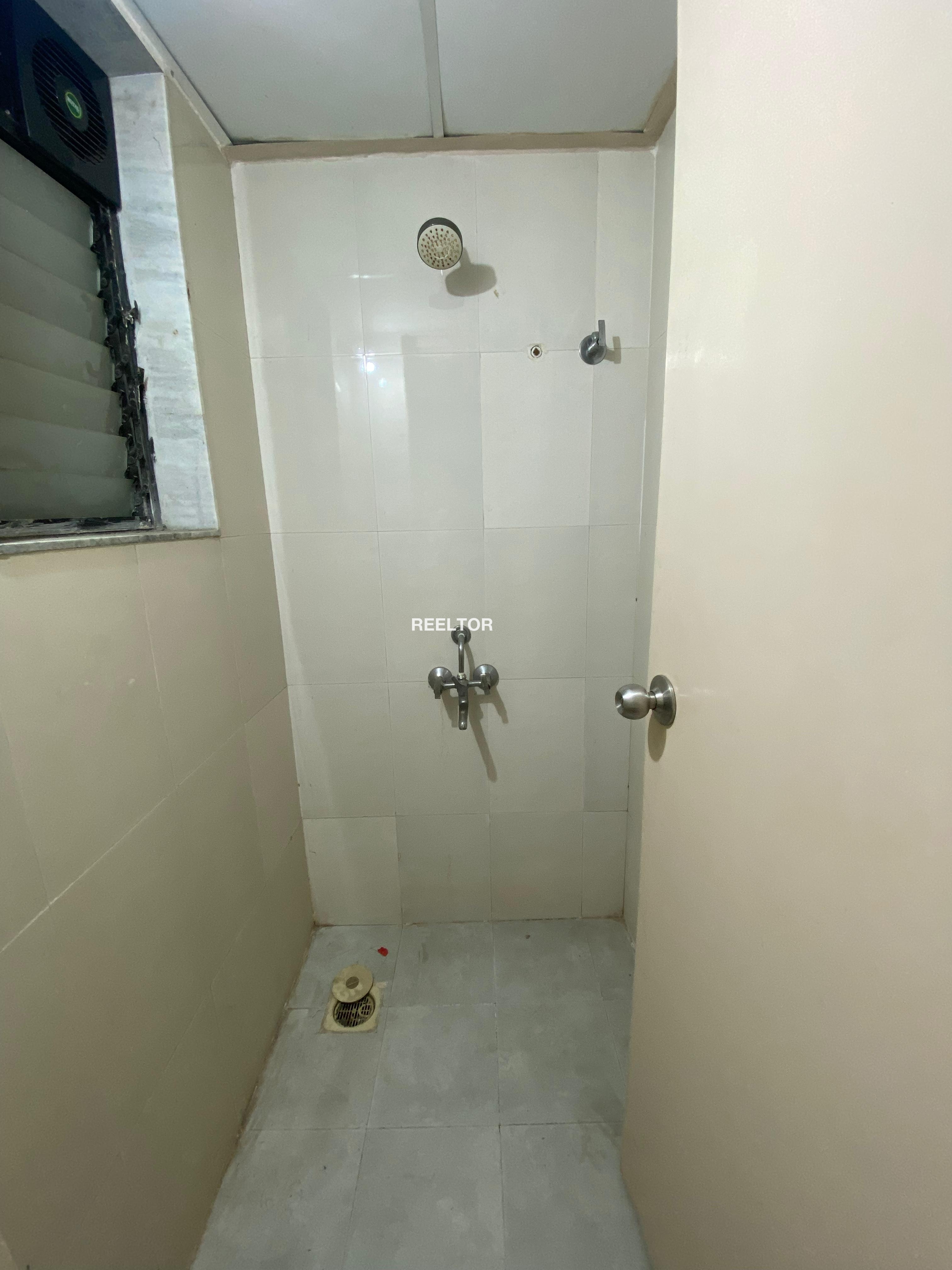 Flat For Rent In Karakkad Harijan Colony Palakkad