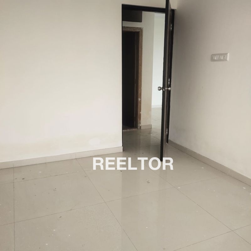 Flat For Sale In Syaripura Mau