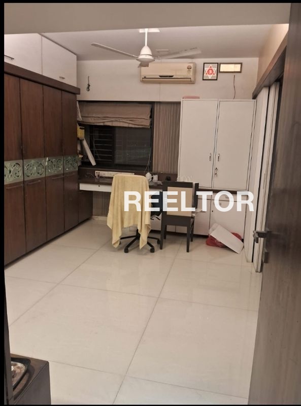 Flat For Rent In Pakhoria Hiranpur