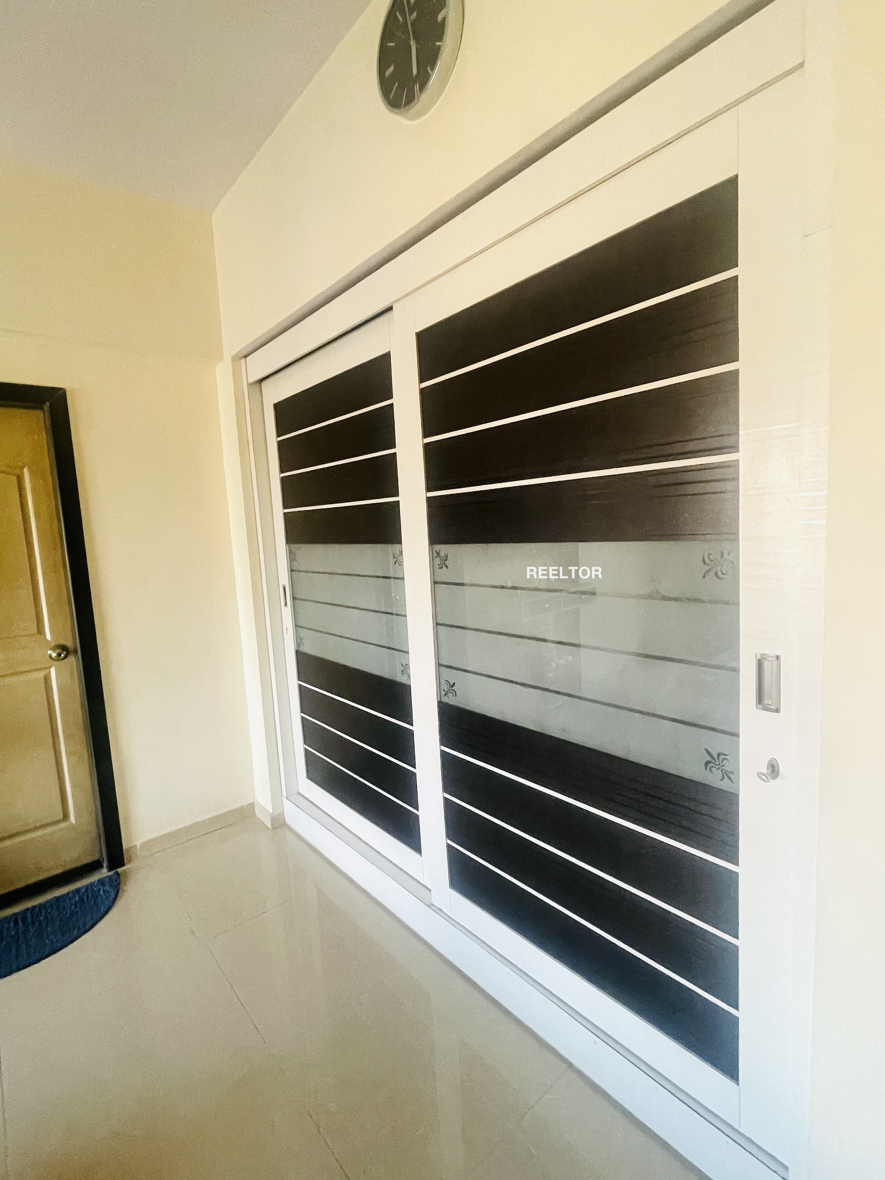 Flat For Sale In Nigni Lohardaga