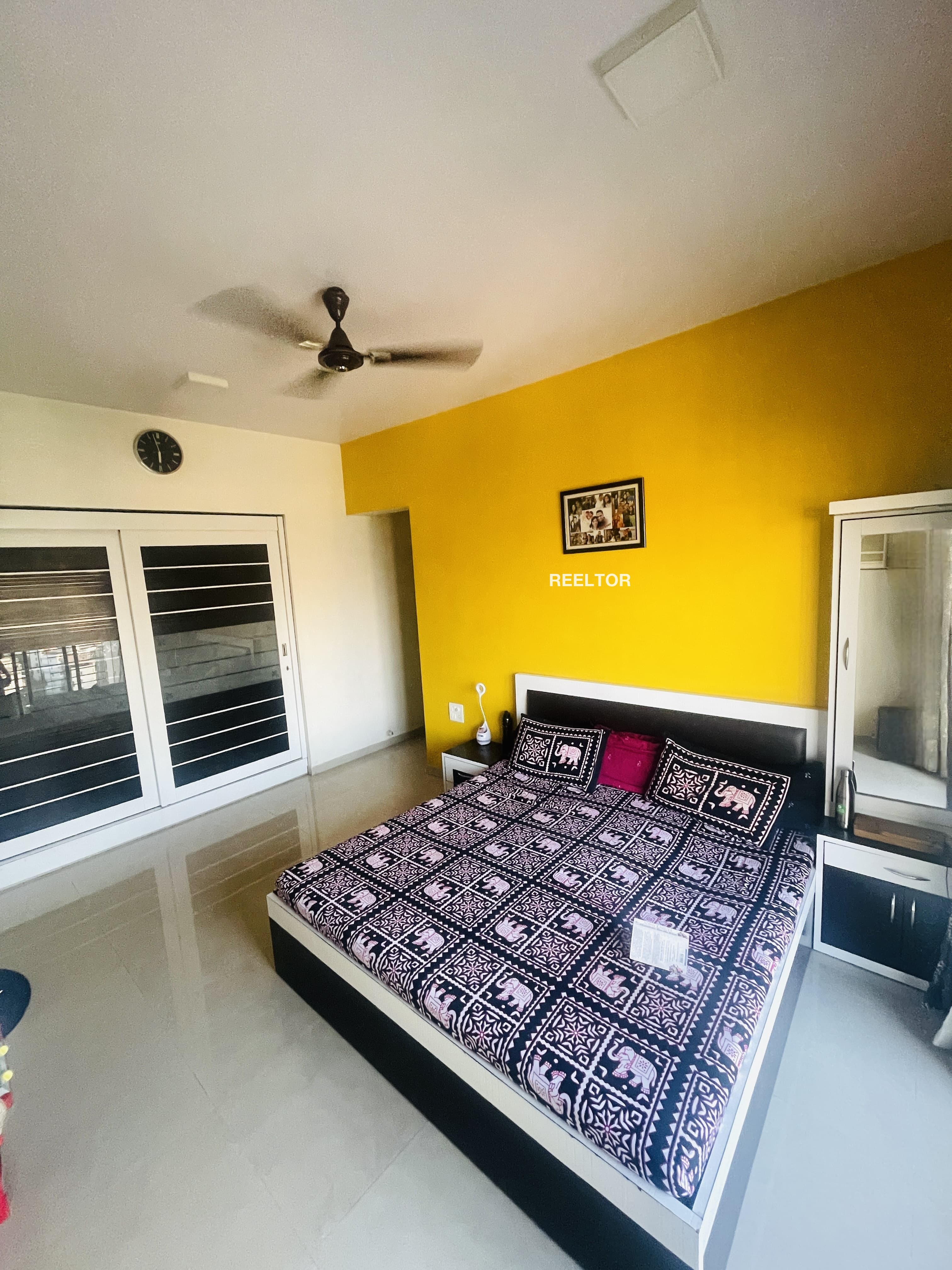 Flat For Sale In Narayankhedi Mahidpur