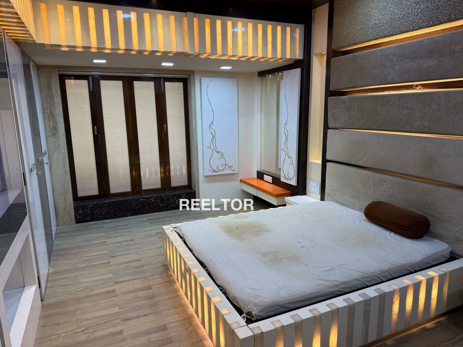 Office Space For Rent In Jayamurugan Kadaladi