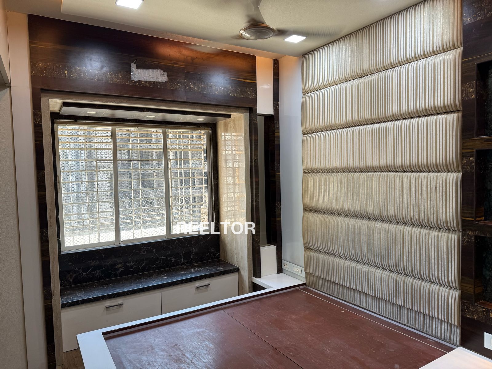 Flat For Rent In Mullath Paramb Colony Palakkad