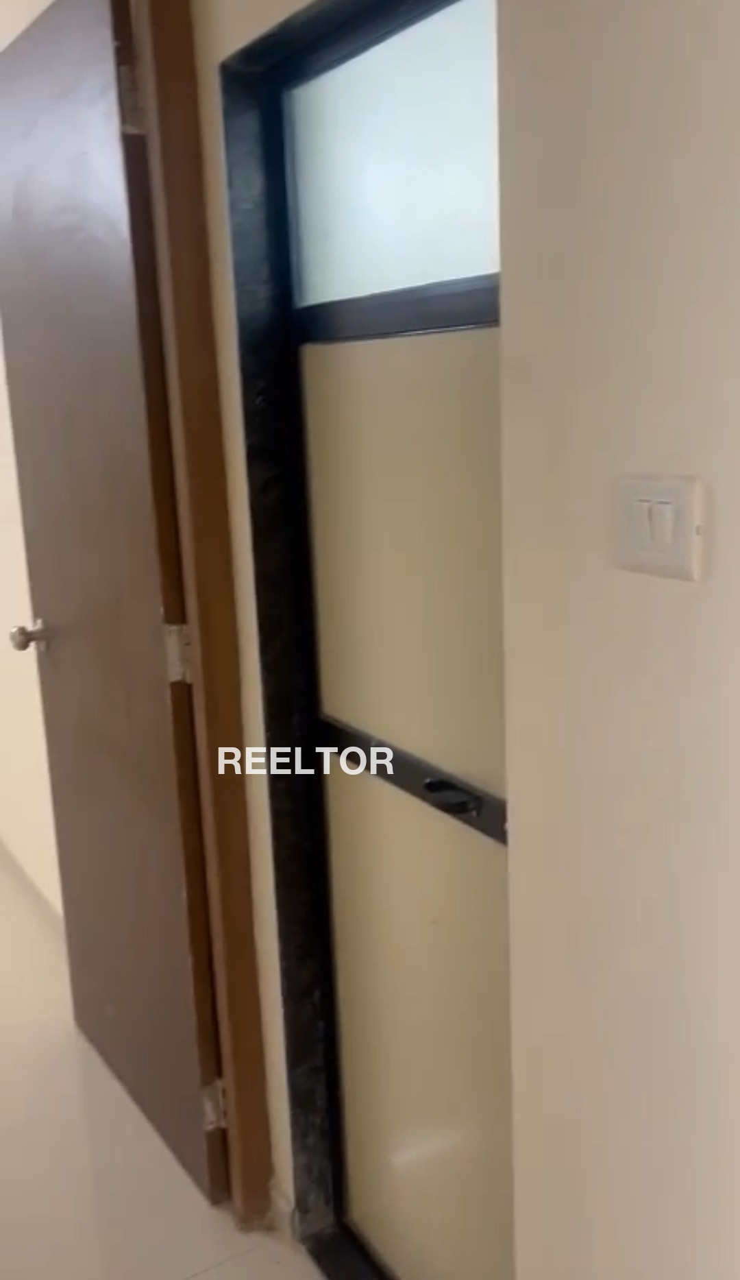 Flat For Rent In Salempur Ladwa