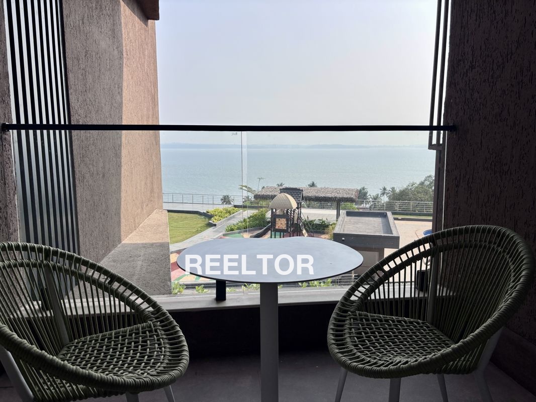 Flat For Sale In Karinkallathani Perinthalmanna