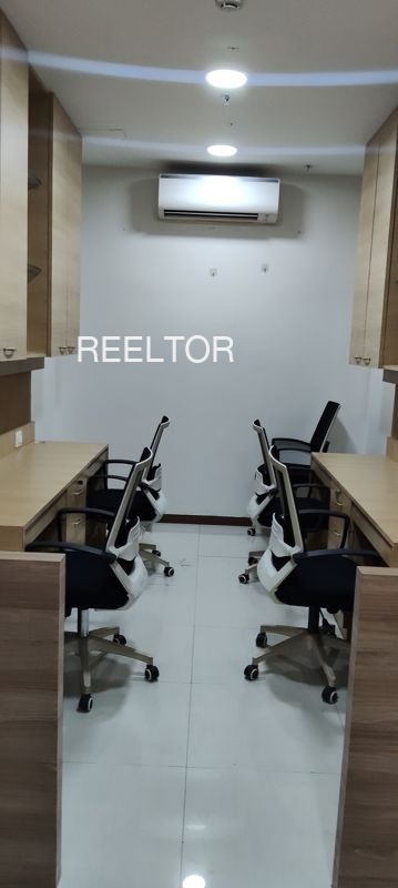 Office Space For Sale In Loja Nerua
