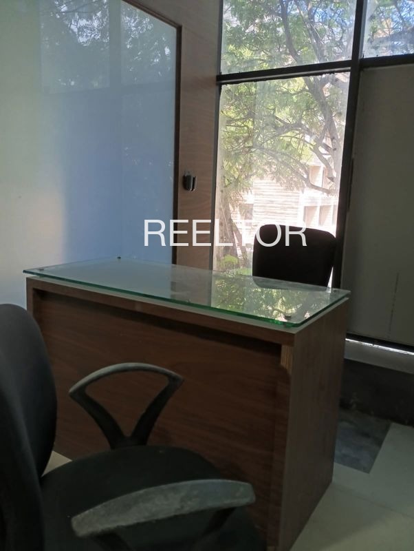 Office Space For Rent In Baksukhedi Shajapur