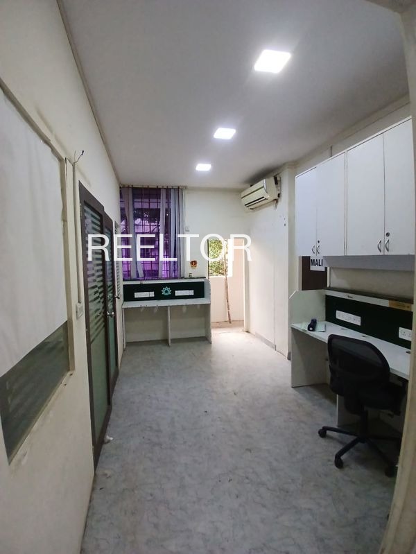 Office Space For Sale In Auranpur Maakdon