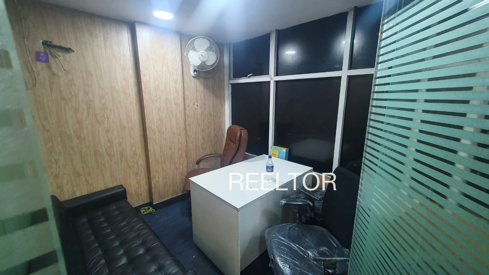Office Space For Sale In Langutpura Sepau