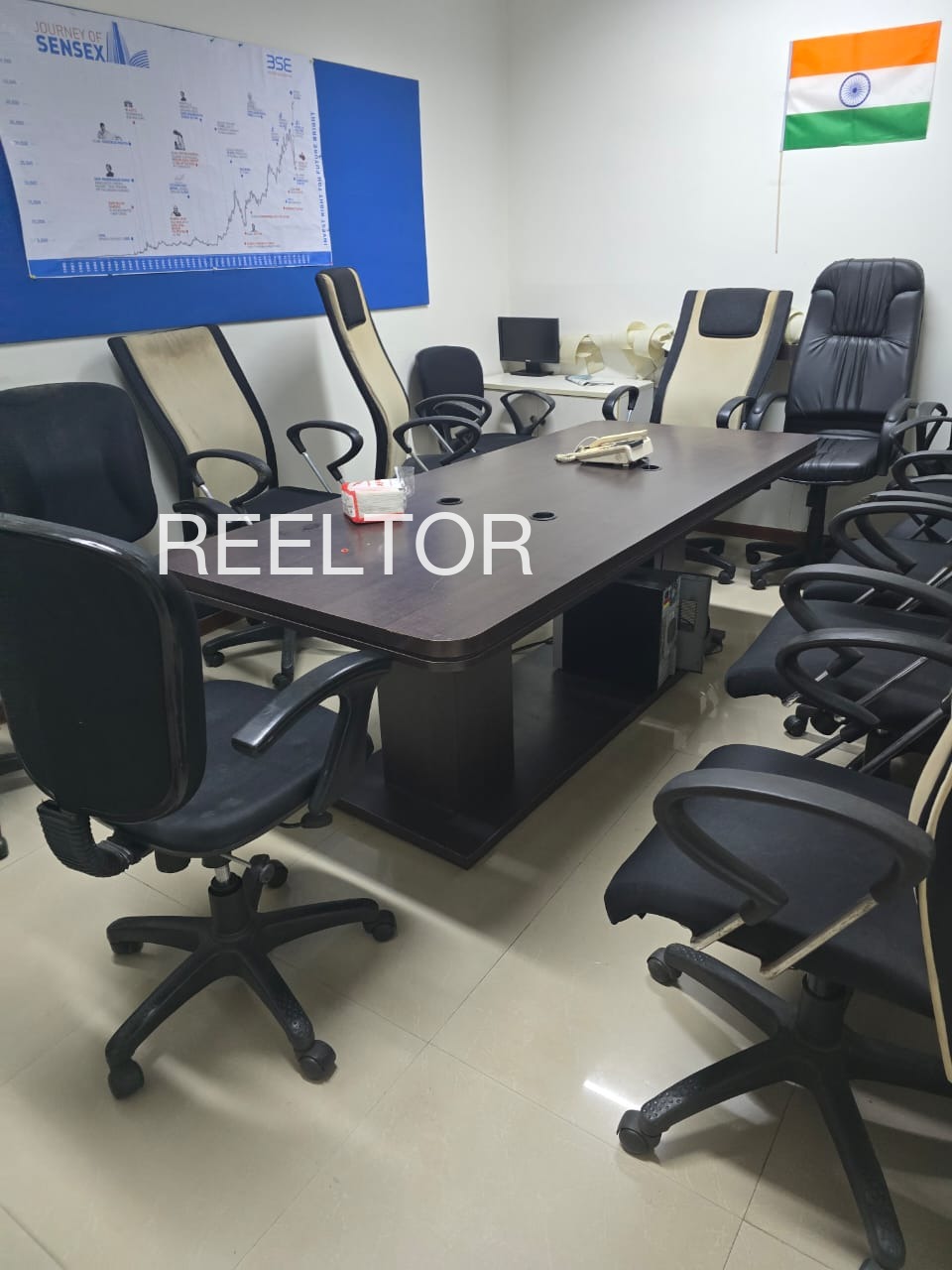 Office Space For Sale In Mahdan Hipparga Madnur