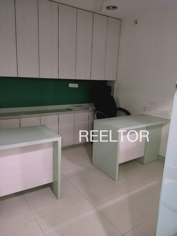 Office Space For Sale In Bandakpur Damoh