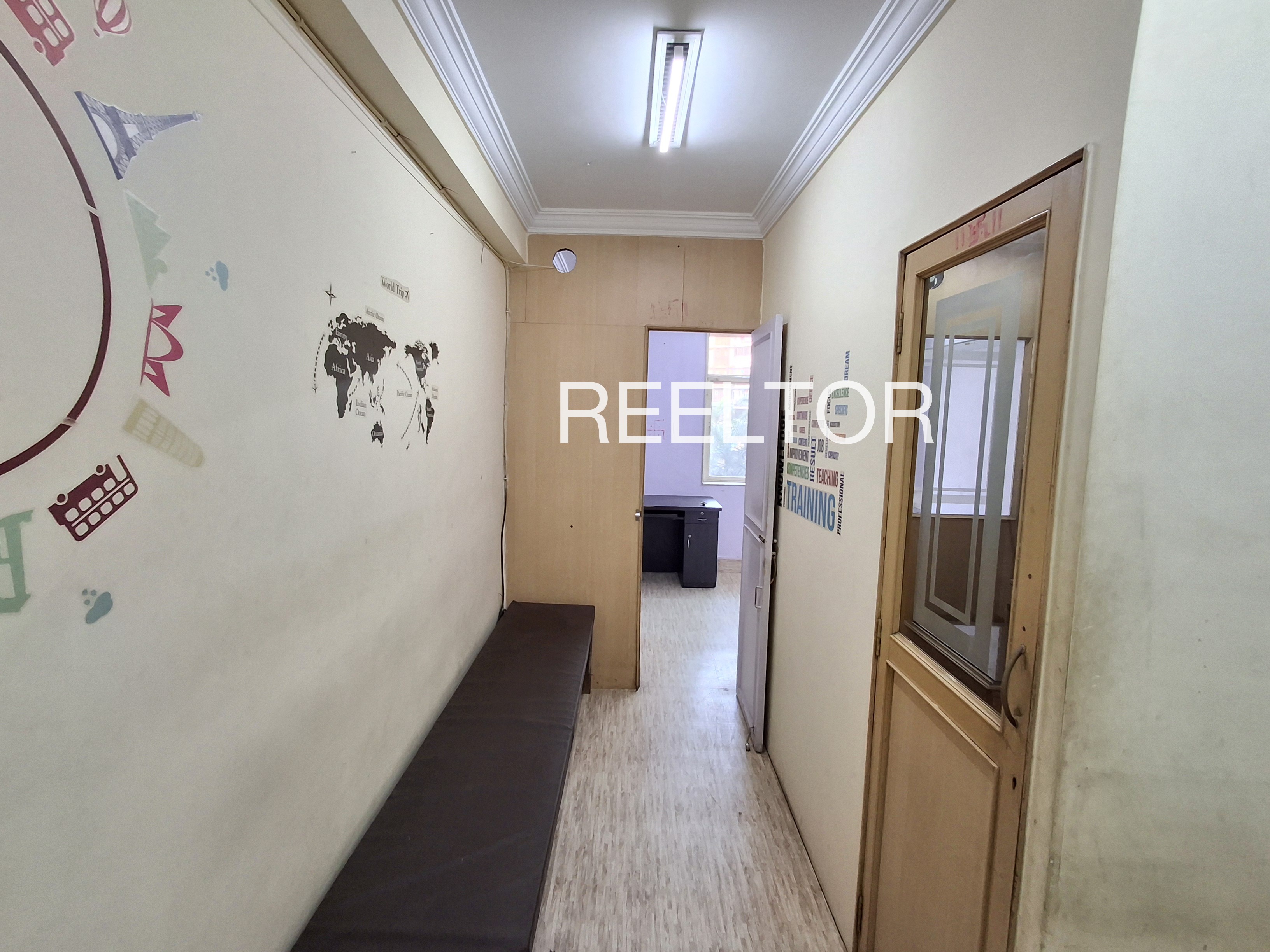 Office Space For Rent In Charanpura Chachaura
