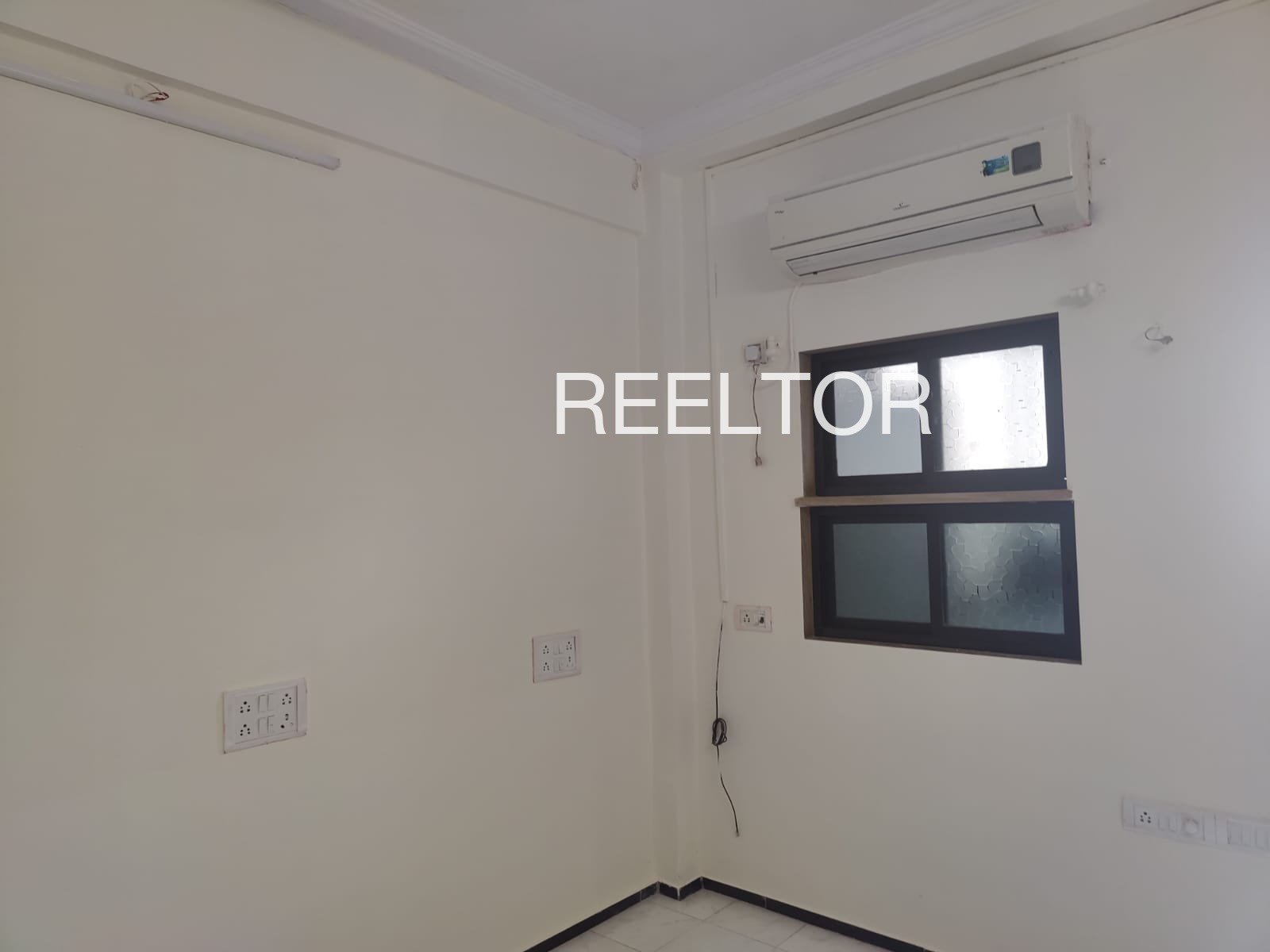 Office Space For Rent In Neemkhera Tikamgarh