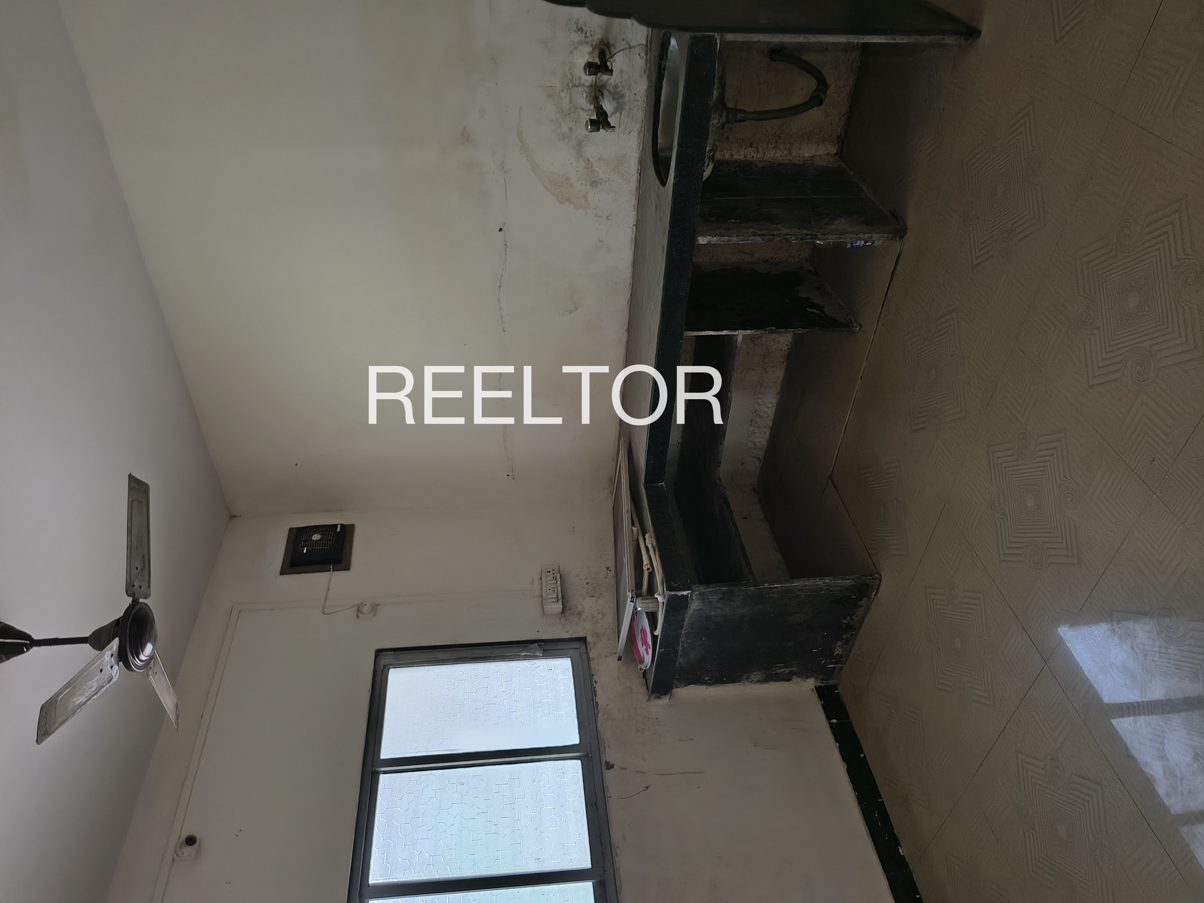 Office Space For Rent In Imaliya Maliju Gunnor