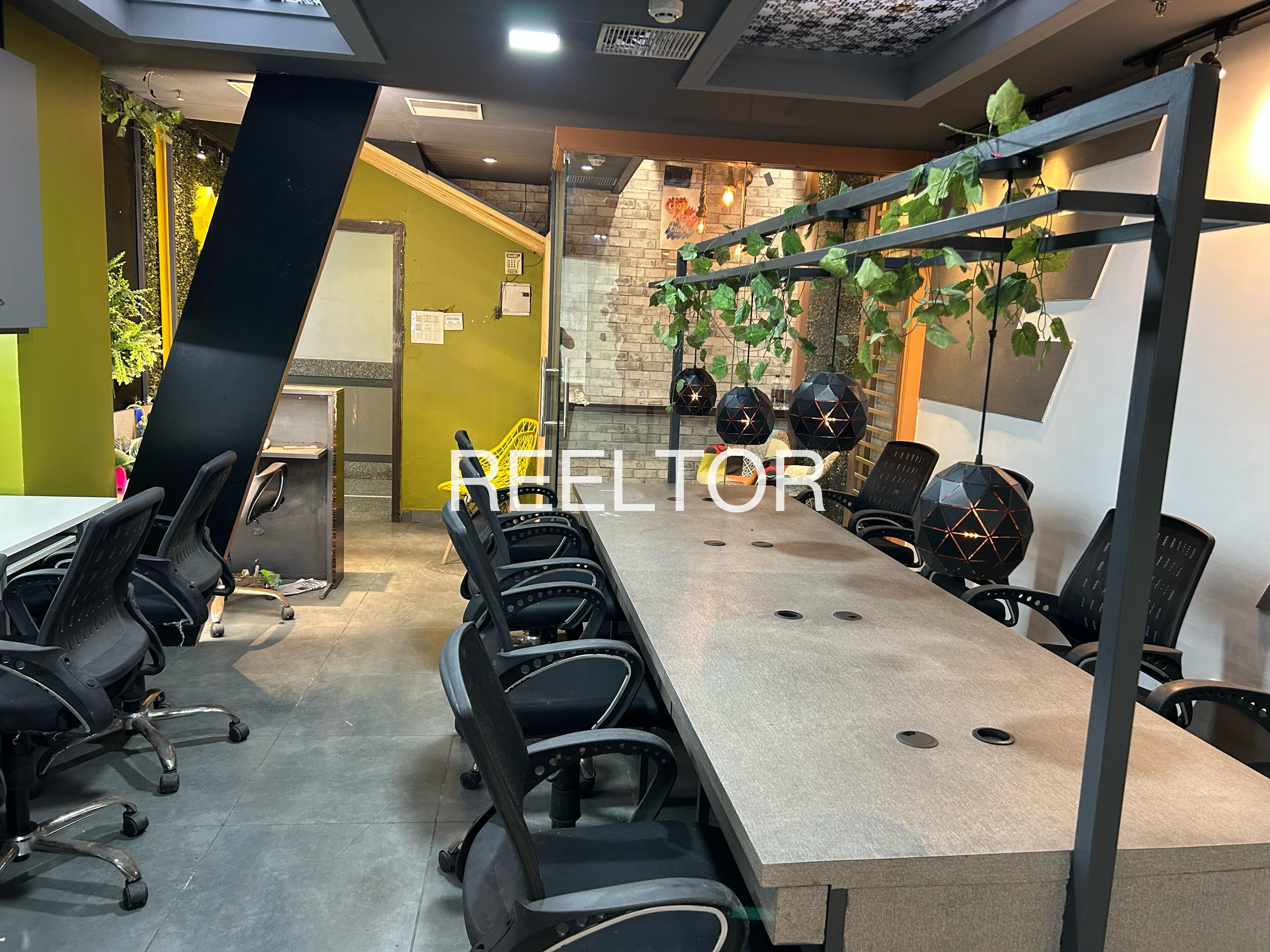 Office Space For Sale In Kodakpura Jawar