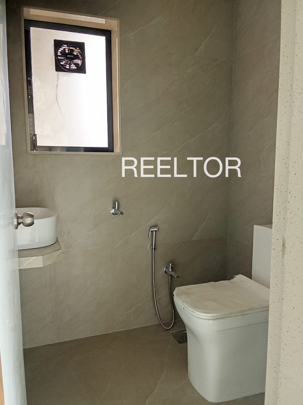 Office Space For Rent In Chhina Bidhi Chand Tarn Taran