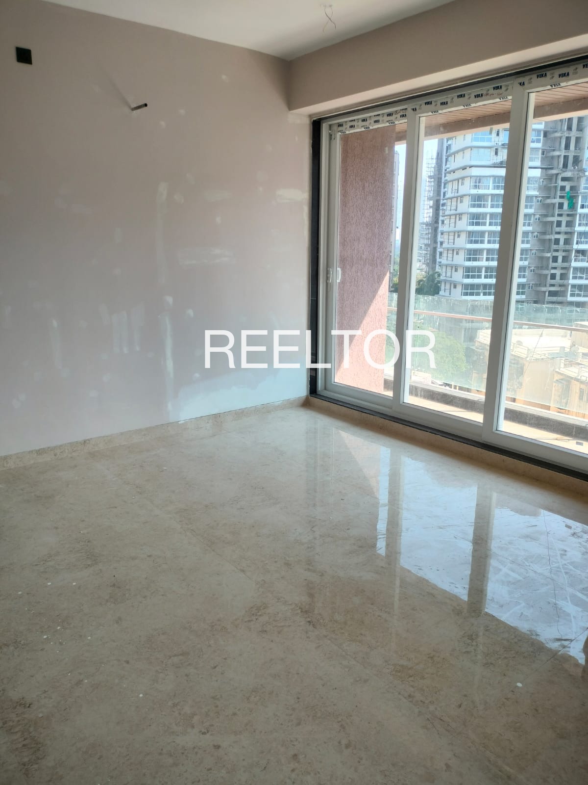 Office Space For Sale In Wanjole Igatpuri