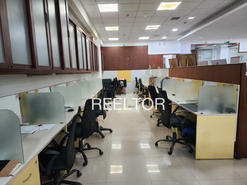 Office Space For Sale In Chuloor Kodungallur