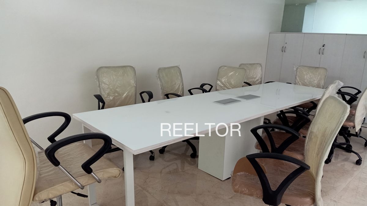 Office Space For Rent In Midhyan Makrana