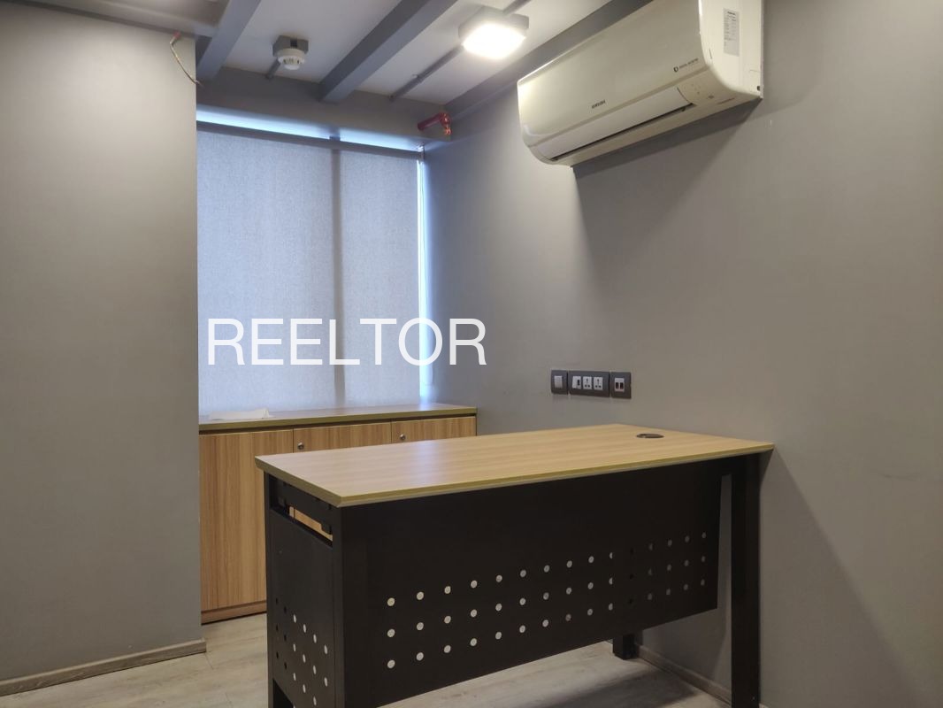 Office Space For Rent In Keela Paravathur Orathanadu