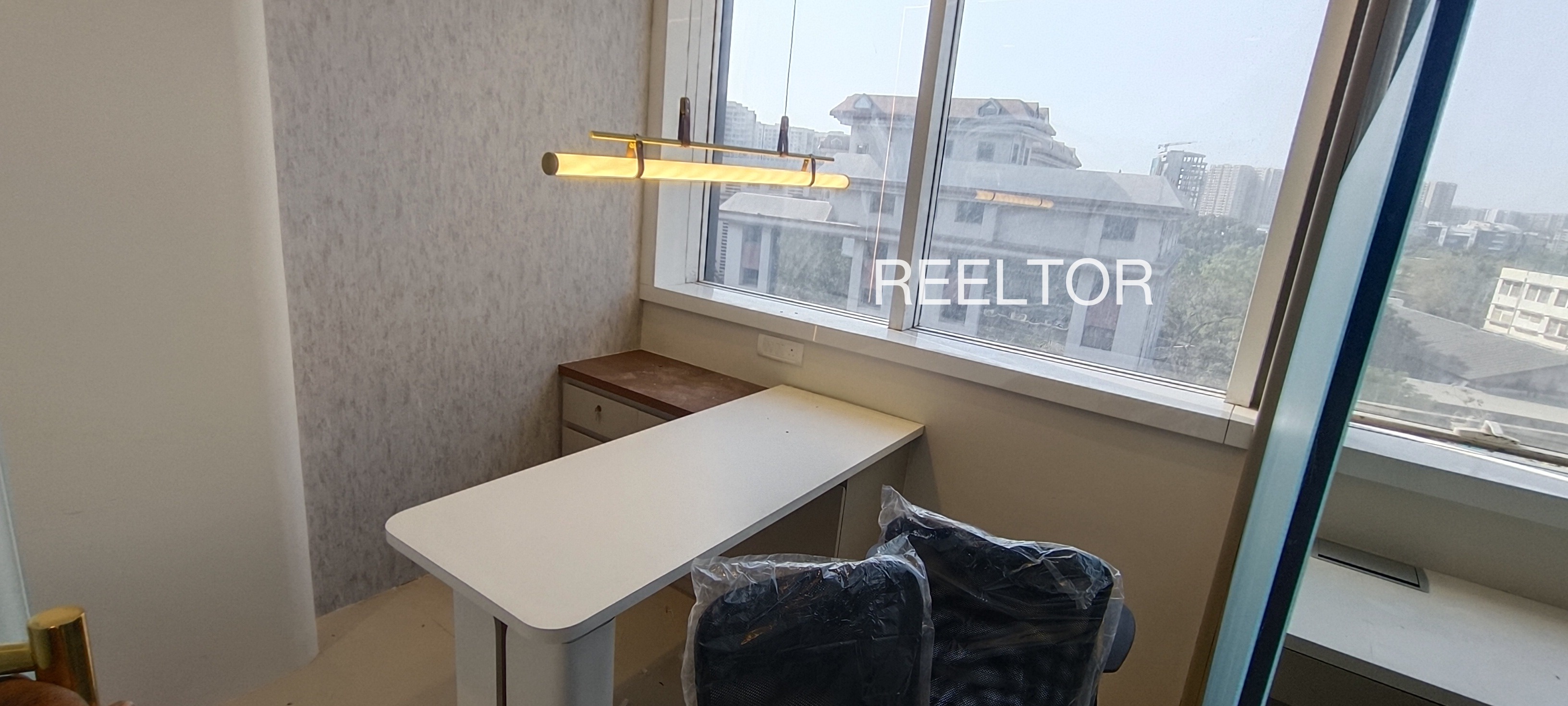 Office Space For Sale In Mahdan Hipparga Madnur