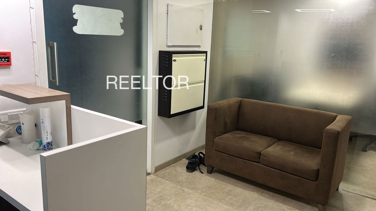 Office Space For Sale In Kacharewasti Malshiras