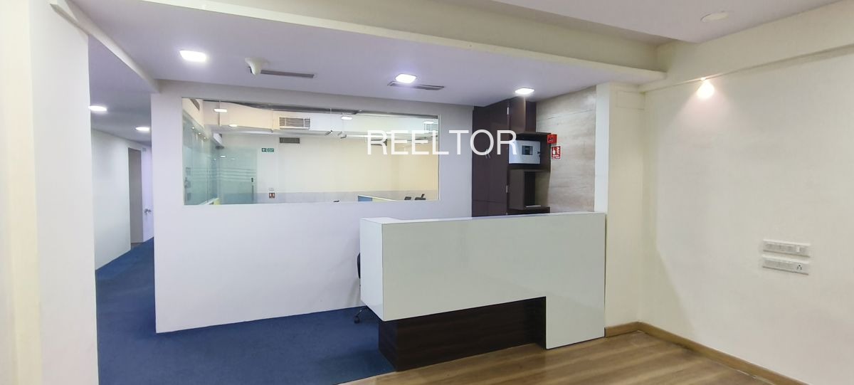 Office Space For Rent In Kannimarkuttam Vilathikulam