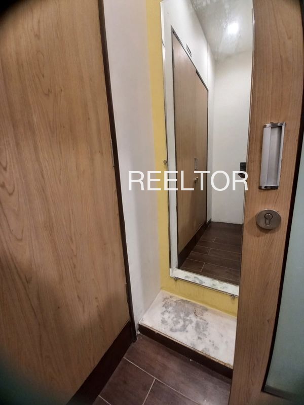 Office Space For Sale In Malegaon Kali Karanja