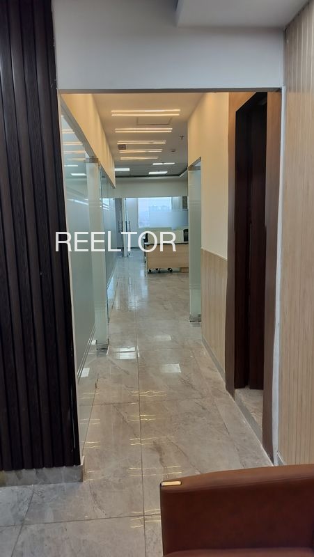 Office Space For Rent In Jhurkusia Thakurgangti