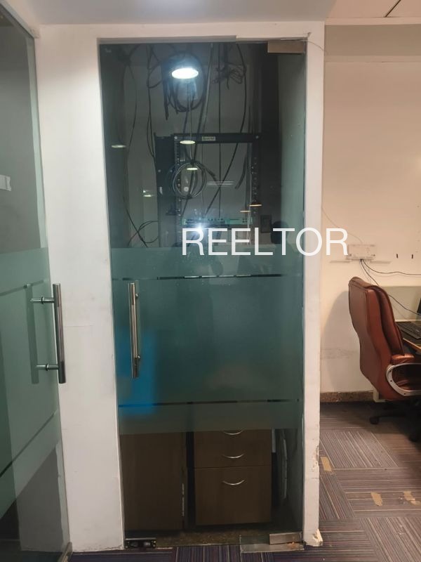 Office Space For Sale In Jhukar Hoj Sironj