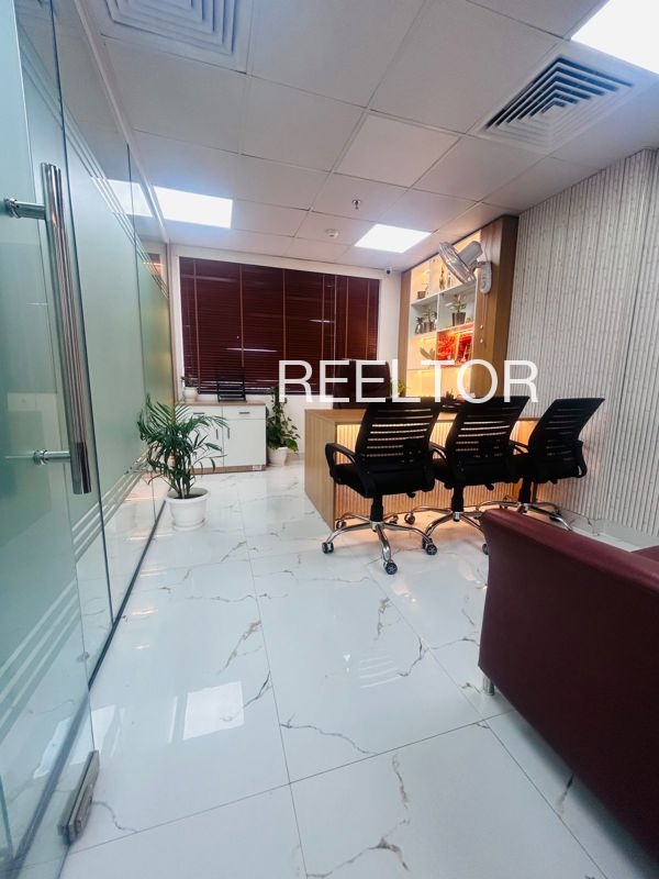 Office Space For Sale In Chharisian Gairsain