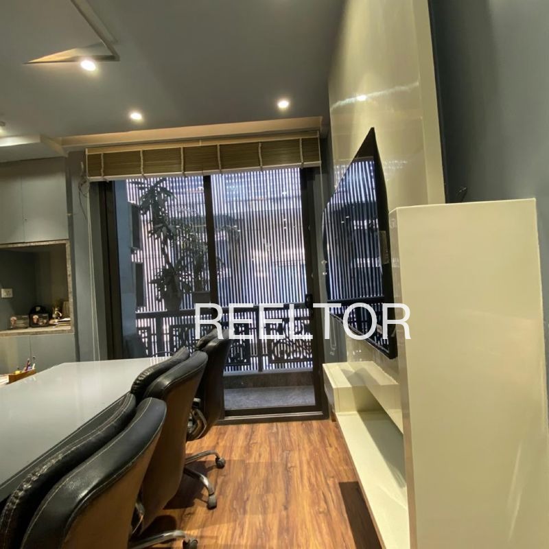 Office Space For Rent In Nipaniya Rajguru Alot