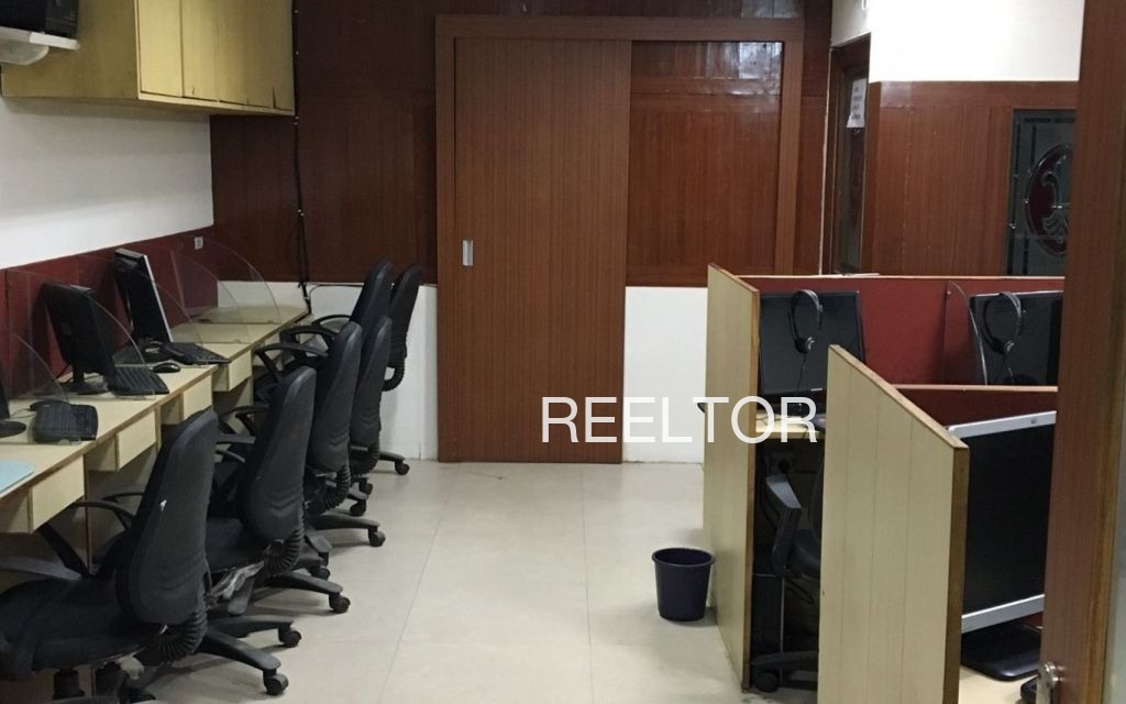 Office Space For Sale In Thalavachapara Colony Kothamangalam