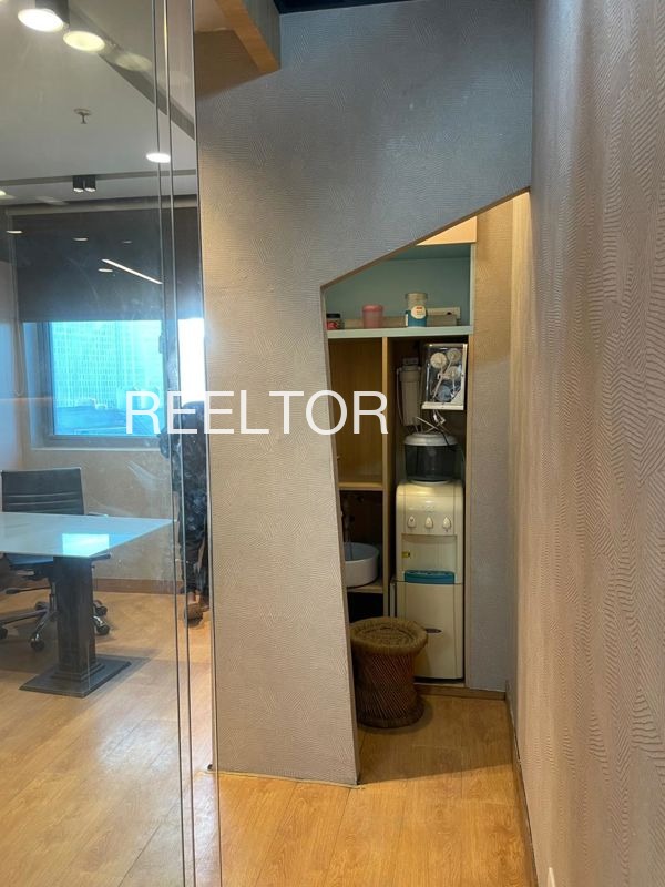 Office Space For Sale In Uthukuzhi Kadavur