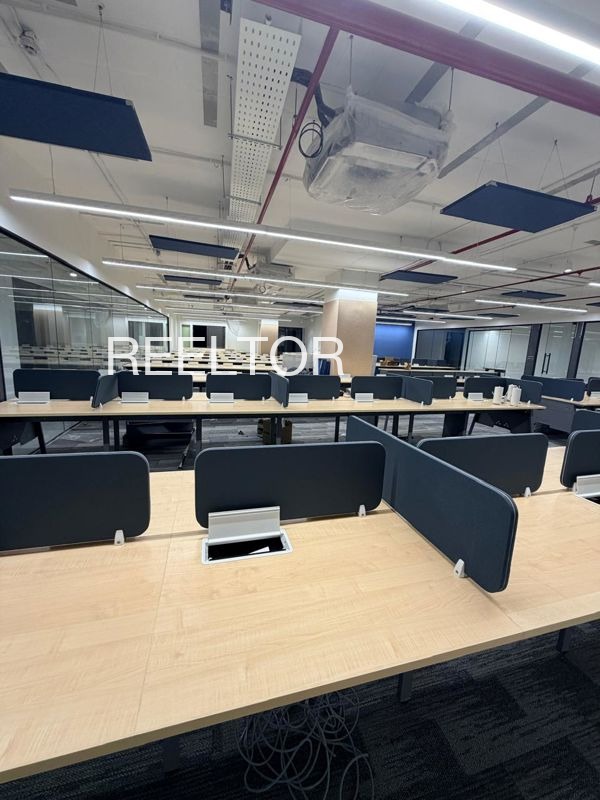 Office Space For Sale In Ladus Bhalai