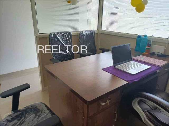 Office Space For Rent In Kozhichitta Colony Vellarikkundu