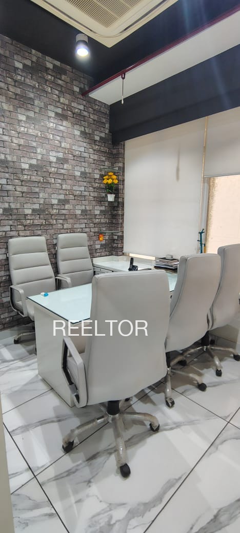 Office Space For Rent In Kozhichitta Colony Vellarikkundu