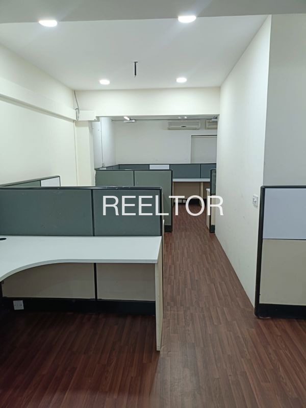 Office Space For Rent In Kozhichitta Colony Vellarikkundu