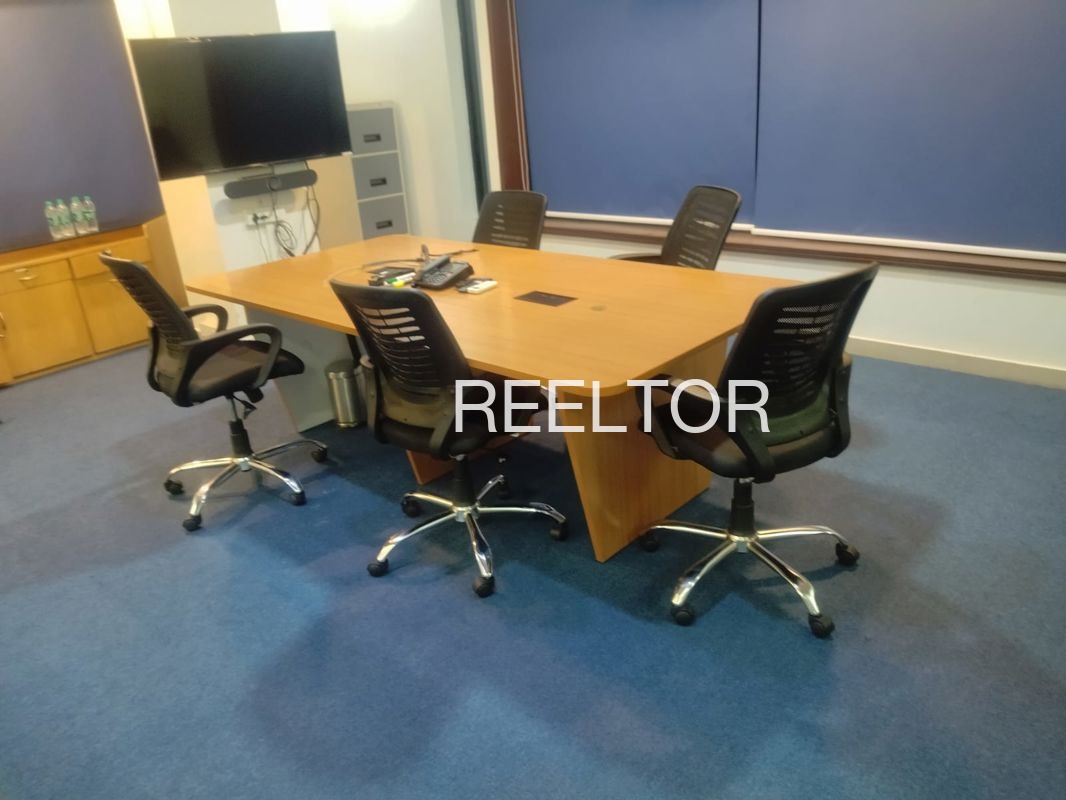 Office Space For Sale In Ratnara Gondiya