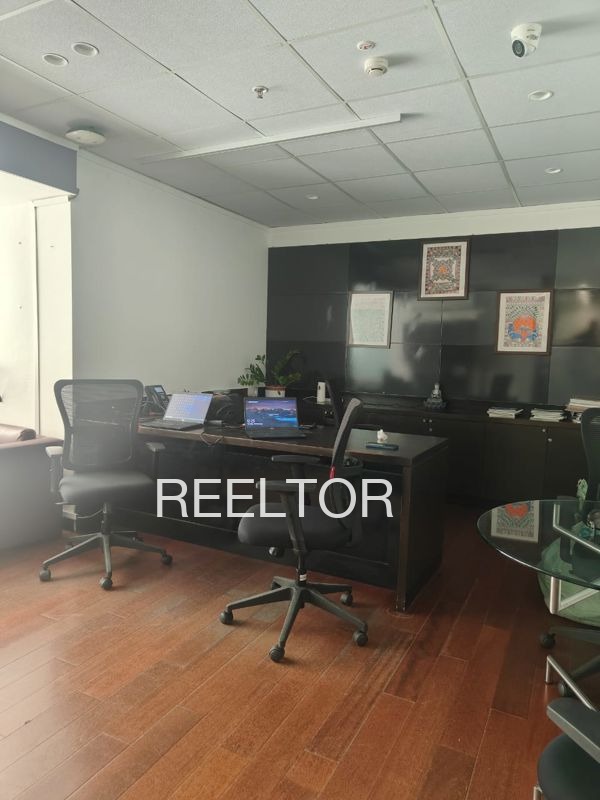 Office Space For Sale In Haddu Mohalla Sarita Vihar