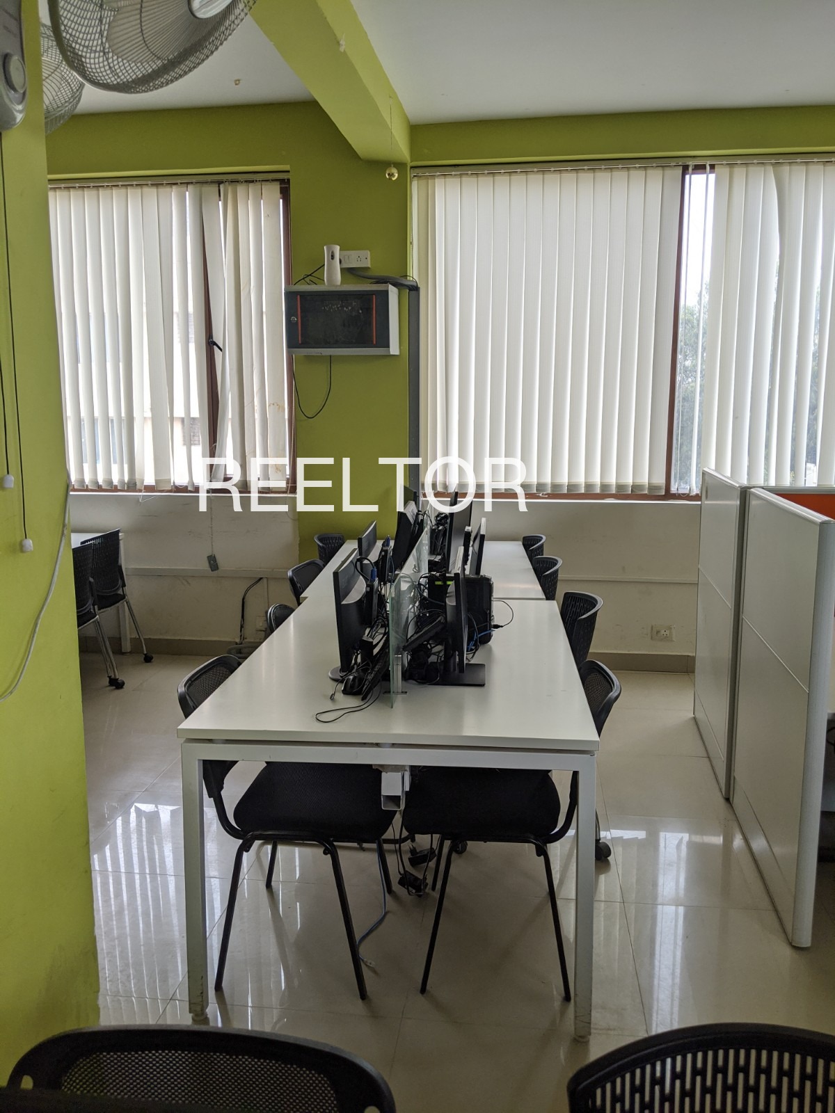 Office Space For Rent In Ghungurwadi Radhanagari