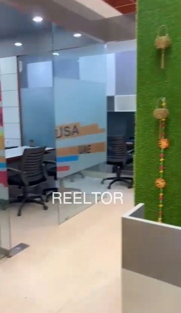 Office Space For Sale In Auranpur Maakdon