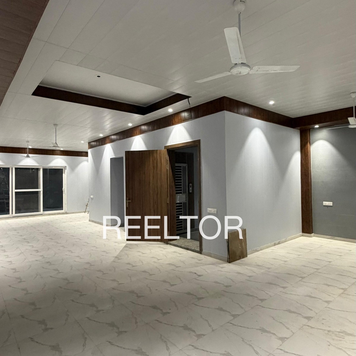 Office Space For Sale In Lodhekipali Gohad