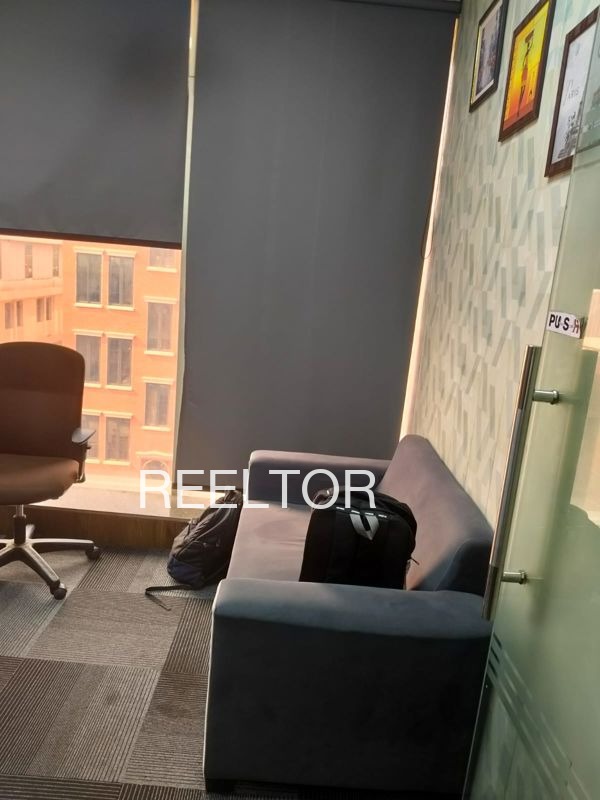 Office Space For Rent In Jhurkusia Thakurgangti