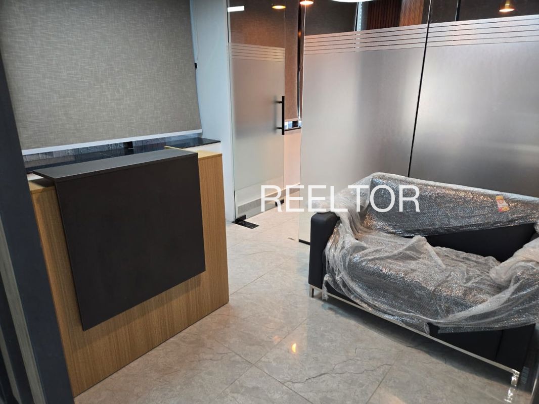 Office Space For Sale In Midoora Awantipora