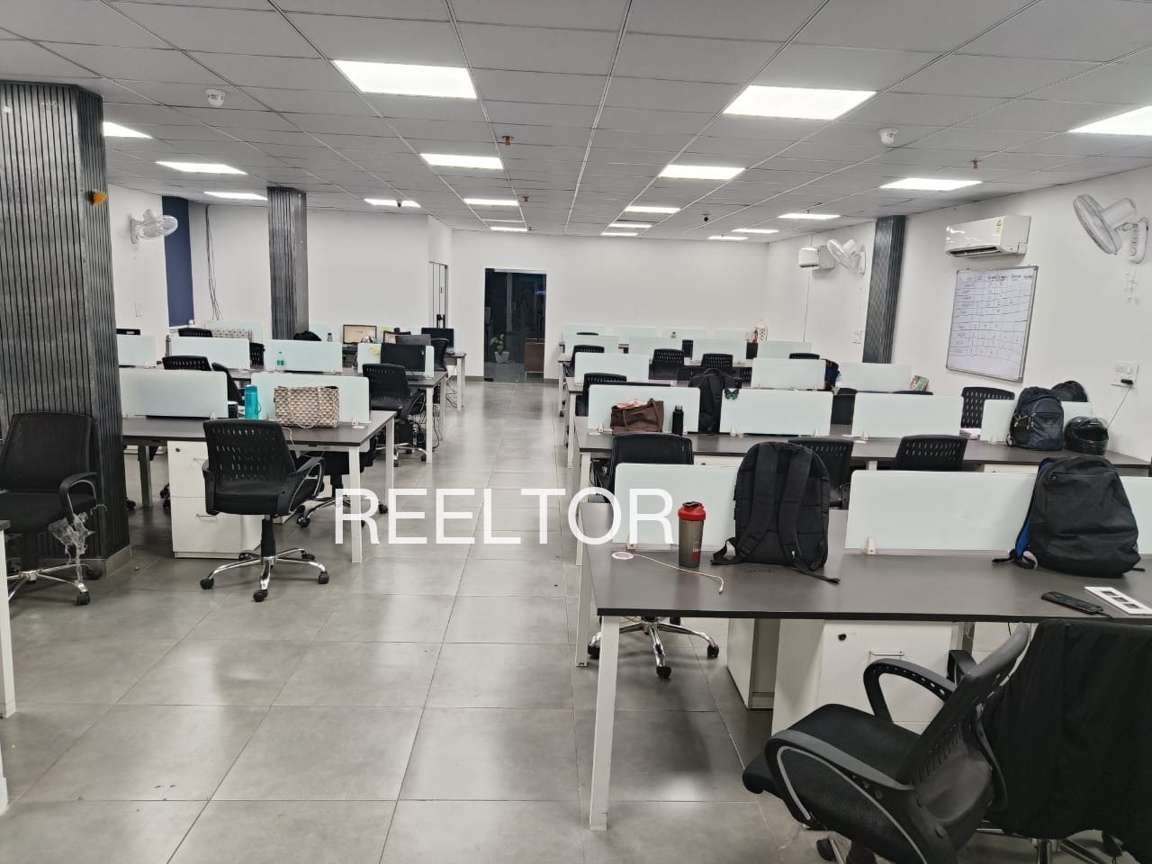 Office Space For Rent In Chinnapandurappatti Kulathur