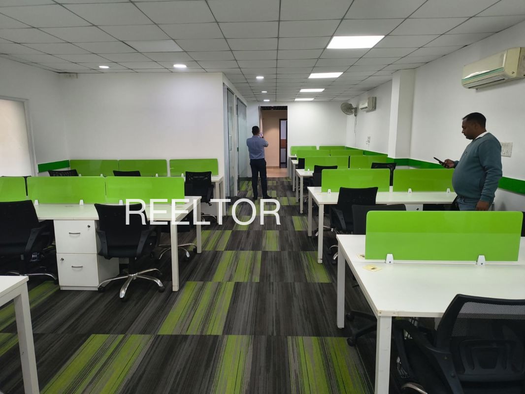 Office Space For Sale In Midoora Awantipora